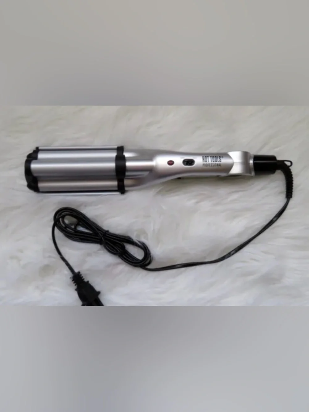 Hot Tools Tourmaline Deep Waver, NIB